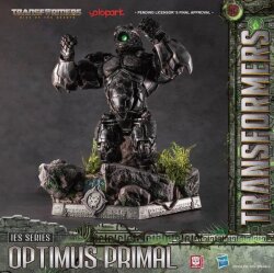 Transformers: Rise of the Beasts IES Series Actionfigur Optimus Primal Deluxe Ver. 62 cm