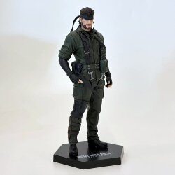 Metal Gear Solid Delta: Snake Eater PVC Figur Naked Snake 20 cm