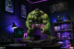 Marvel Premium Format Statue Hulk 59 cm