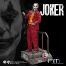Joker (2019) Life-Size Figur The Joker 220 cm