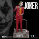 Joker (2019) Life-Size Figur The Joker 220 cm