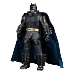 Batman The Dark Knight Returns Dynamic 8ction Heroes Actionfigur 1/9 Armored Batman 21 cm