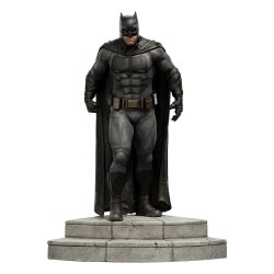 Zack Snyders Justice League Statue 1/6 Batman 37 cm