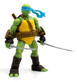 Teenage Mutant Ninja Turtles BST AXN Actionfigur Leonardo (IDW Comics) 13 cm