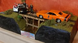 Diorama Burt Reynolds Figuren Auto Modelle 1:24 SET Ein Duke kommt selten allein