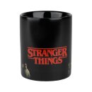Stranger Things Tasse mit Thermoeffekt Team 320 ml