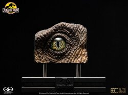 Jurassic Park 1/1 Replik Velociraptor Eye 23 cm