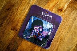 Vampire: The Masquerade 5th Edition RPG Acquired Taste limitierte Würfel mit Würfeltablett