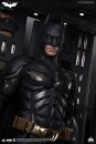 The Dark Knight Life-Size Statue Batman Ultimate Edition...
