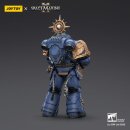 Warhammer 40,000: Space Marine 2 Actionfigur Ultramarines Heavy Relic Primus Armor with Heavy Relic Bolt Rifle 13 cm